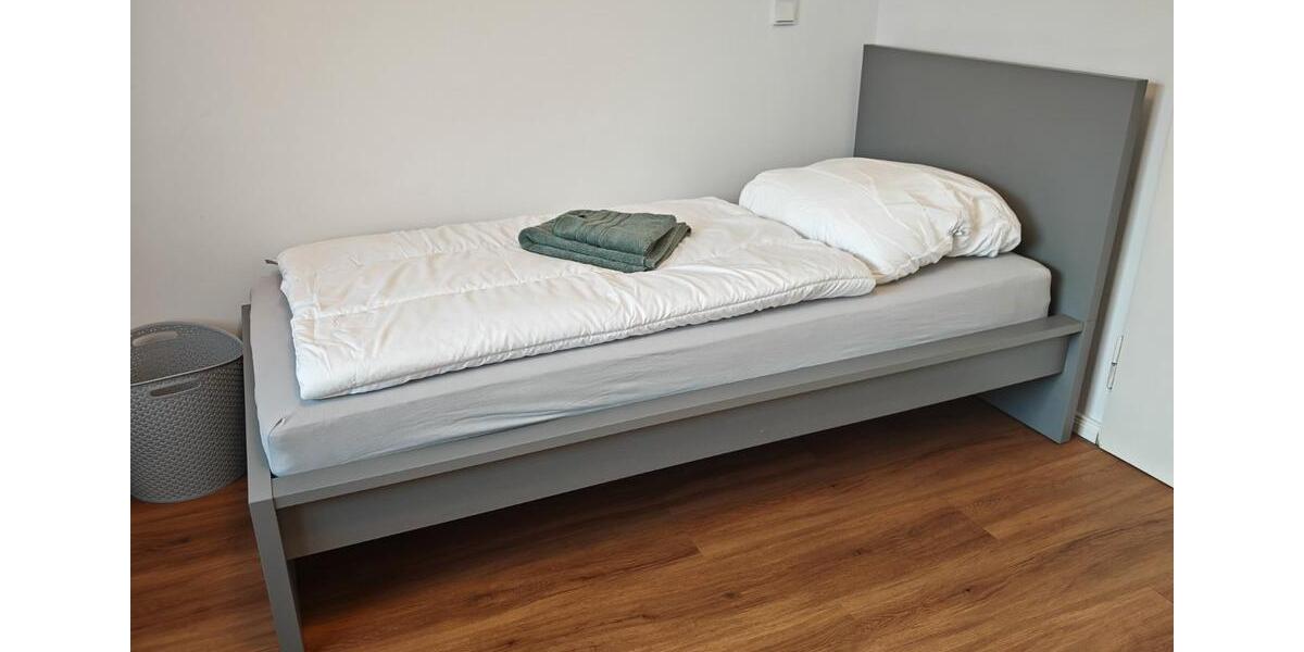 Erdgeschoßwohnung Aschaffenburg Österreicher Kolonie - 1 Zimmer, 10 m&sup2;, 250&euro; | Angebot:25998917