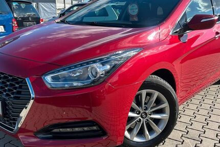 Hyundai i40 131.300 km 11.490 &euro; Babenhausen 64832