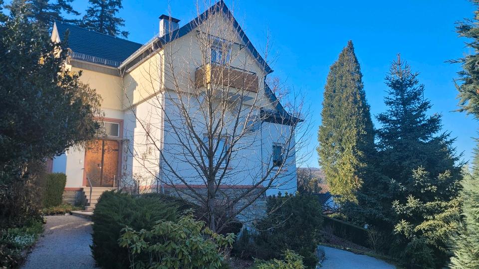 Etagenwohnung Kronberg im Taunus - 2 Zimmer, 70 m&sup2;, 750&euro; | Angebot:26658562