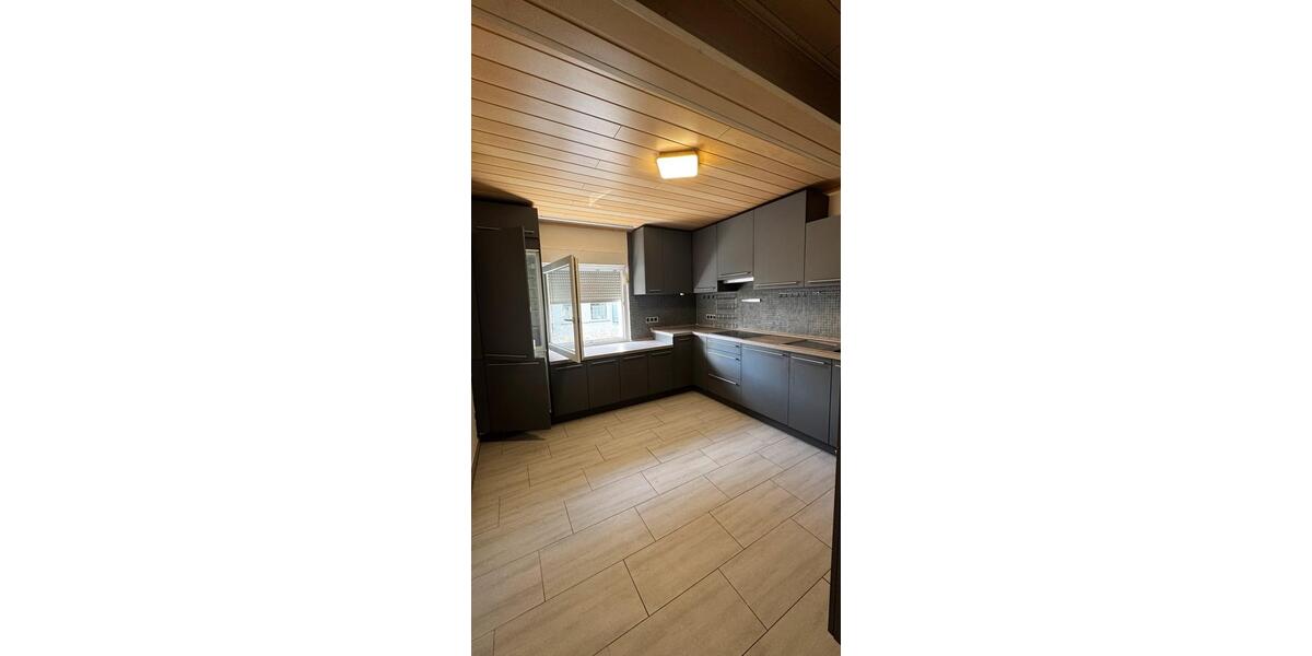 Erdgeschoßwohnung Limeshain - 4 Zimmer, 97 m&sup2;, 259.000&euro; | Angebot:24786437