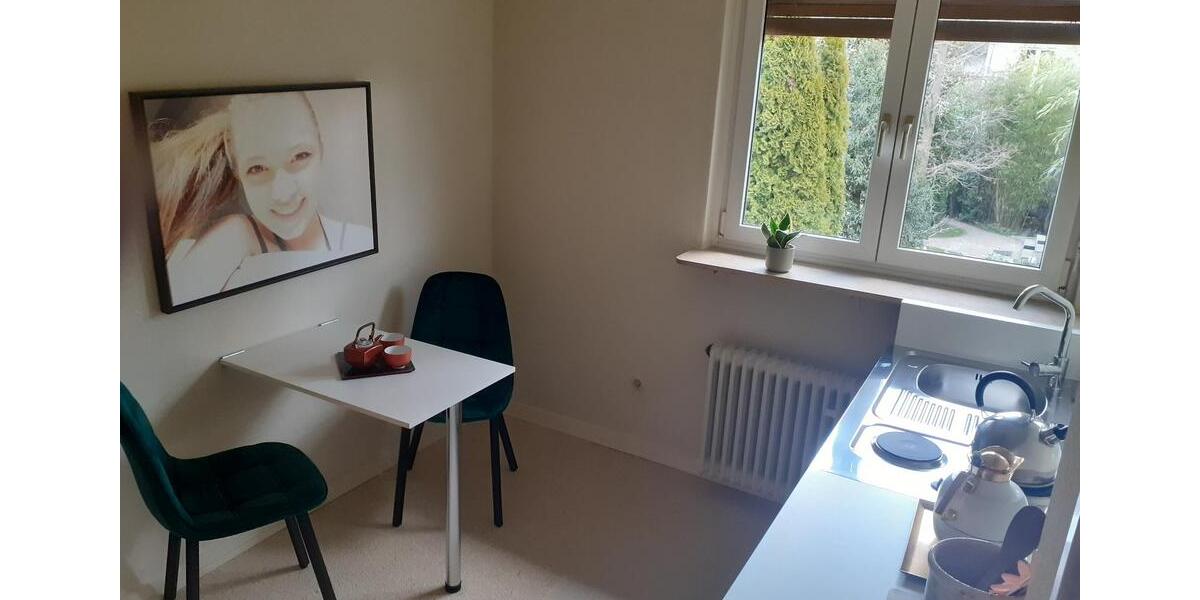 Etagenwohnung Frankfurt am Main Eschersheim - 1 Zimmer, 25 m&sup2;, 450&euro; | Angebot:25399541