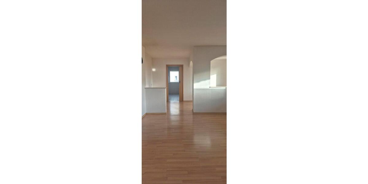 Erdgeschoßwohnung Hösbach - 3 Zimmer, 86 m&sup2;, 950&euro; | Angebot:25979883
