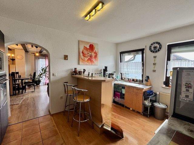 Mehrfamilienhaus, Wohnhaus Schaafheim - 9 Zimmer, 196 m&sup2;, 574.000&euro; | Angebot:25698123