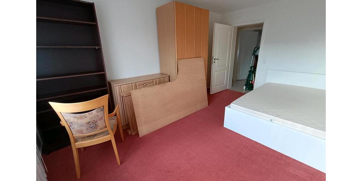 Etagenwohnung Friedberg (Hessen) - 4 Zimmer, 96 m&sup2;, 520&euro; | Angebot:24830023