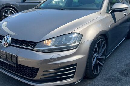 VW Golf 233.000 km 9.490 &euro; Bad Vilbel - Frankfurt am Main 61118