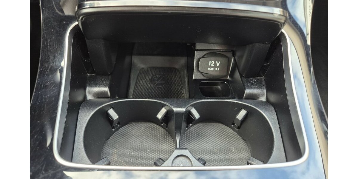 Mercedes-Benz E 200 T Standheizung 360°-Kamera LED,Nav 238.350 km 13.990 &euro; Rodgau 63110