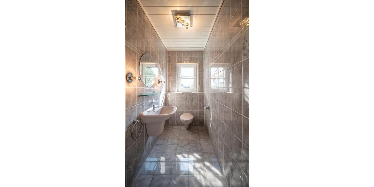 Erdgeschoßwohnung Karben - 3.5 Zimmer, 155 m&sup2;, 1.800&euro; | Angebot:25944228