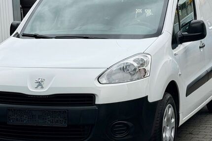 Peugeot Partner 40.500 km 8.999 &euro; Offenbach am Main 63075