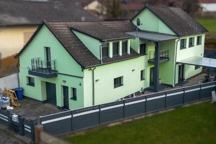 Haus Frankfurt am Main - 7 Zimmer, 282 m&sup2;, 585.000&euro; | Angebot:25956748