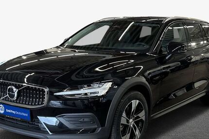 Volvo V60 Cross Country 11.010 km 55.900 &euro; Offenbach 63069