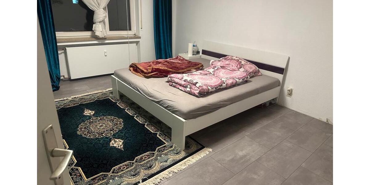 Etagenwohnung Frankfurt am Main Nied - 3 Zimmer, 86 m&sup2;, 1.400&euro; | Angebot:25853910