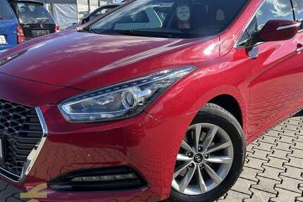 Hyundai i40 131.300 km 11.490 &euro; Babenhausen 64832