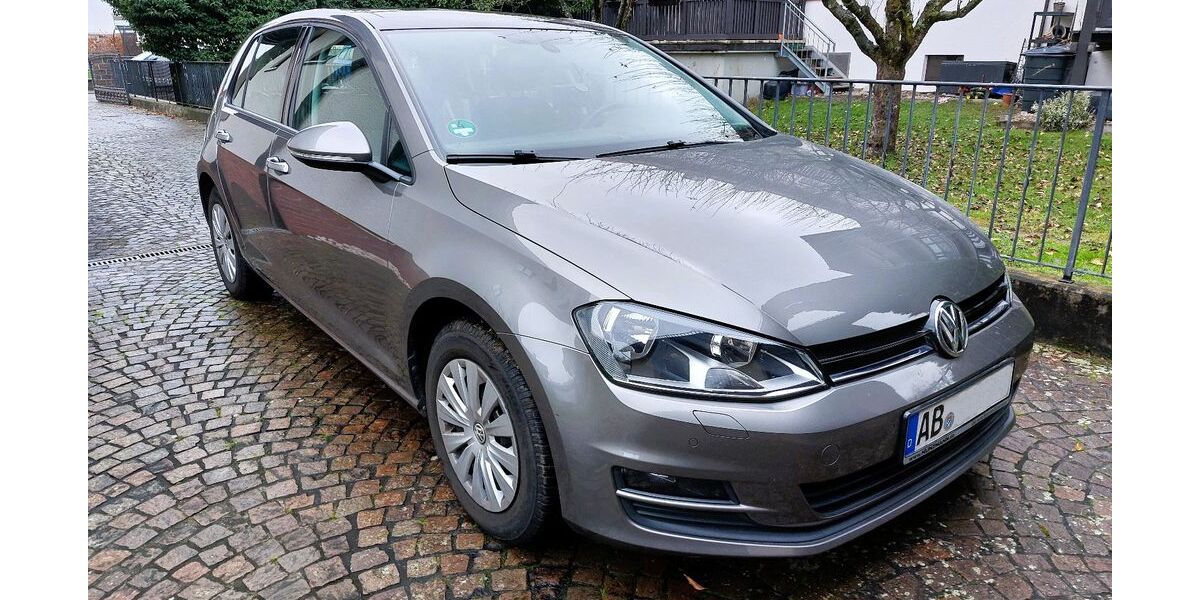 VW Golf 78.804 km 9.950 &euro; Hösbach 63768