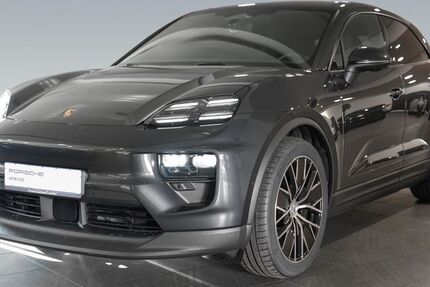Porsche Macan 9.900 km 86.980 &euro; Frankfurt 60314