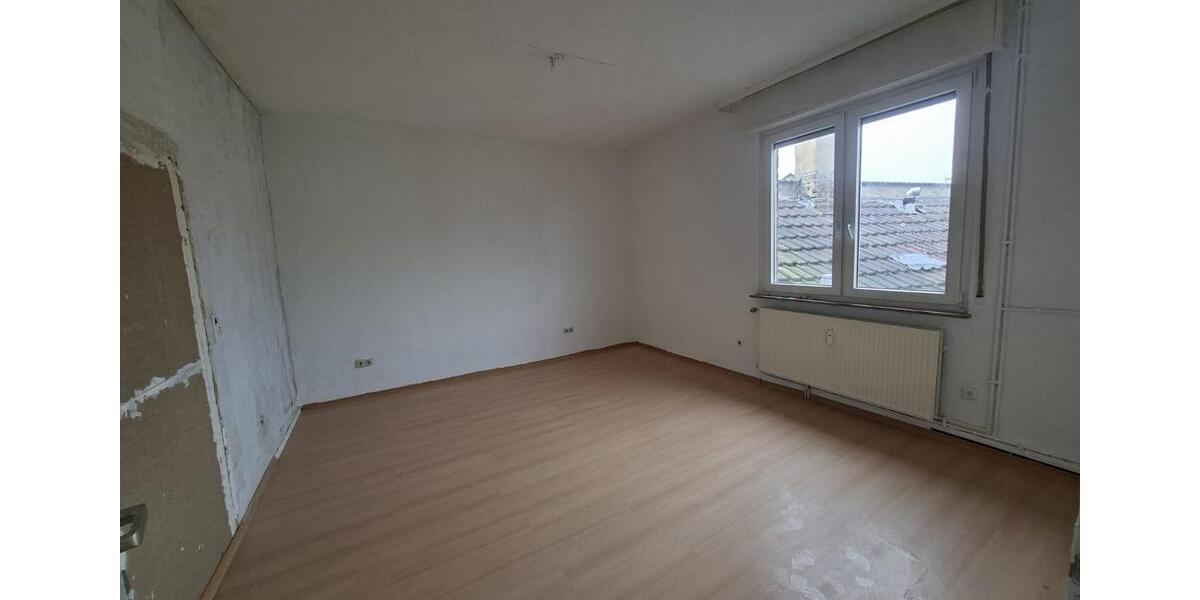 Etagenwohnung Hanau Groß-Steinheim - 2 Zimmer, 60 m&sup2;, 600&euro; | Angebot:25127065