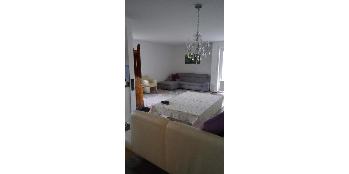 Etagenwohnung Florstadt - 3 Zimmer, 80 m&sup2;, 270.000&euro; | Angebot:26533772
