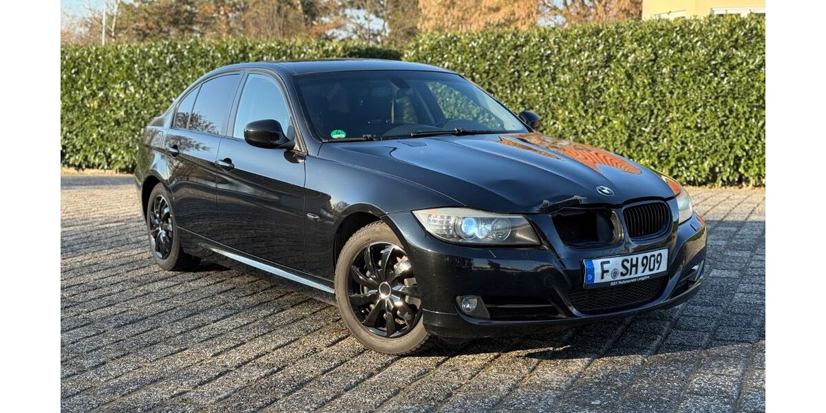 BMW 318 236.000 km 4.399 &euro; frankfurt am main 60433