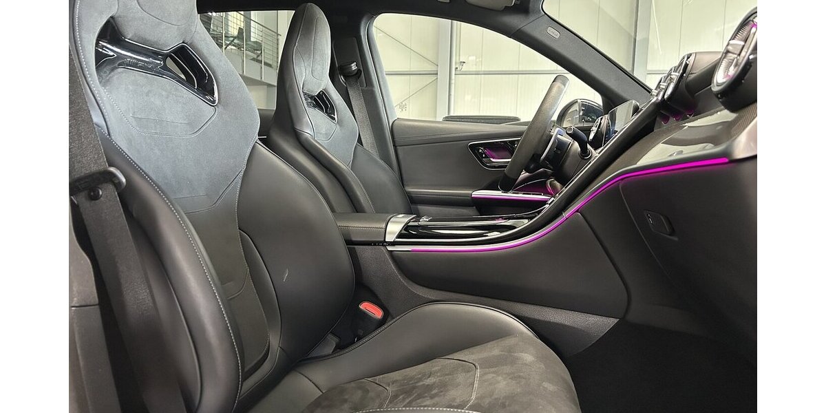 Mercedes-Benz GLC 63 AMG S E PERFORMANCE PREMIUM+ DISTRONIC 4M 38.418 km 83.489 &euro; Groß-Umstadt 64823