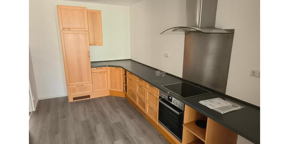 Etagenwohnung Langenselbold - 4 Zimmer, 108 m&sup2;, 970&euro; | Angebot:25431406