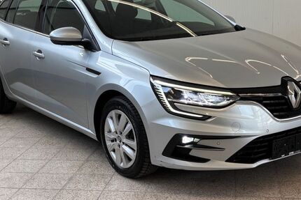 Renault Megane 118.622 km 12.300 &euro; Hanau 63456