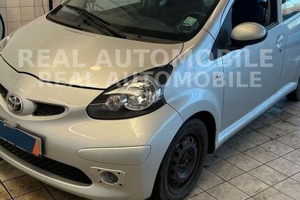 Toyota Aygo (X) 136.000 km 5.300 &euro; Frankfurt am Main 65933