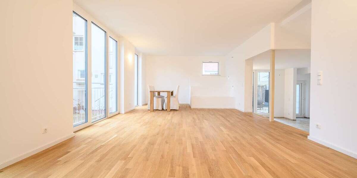 Einfamilienhaus Frankfurt Sindlingen - 5.5 Zimmer, 178 m&sup2;, 2.850&euro; | Angebot:25933141