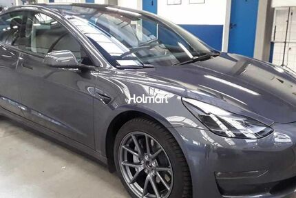 Tesla Model 3 90.334 km 25.208 &euro; Eschborn 65760