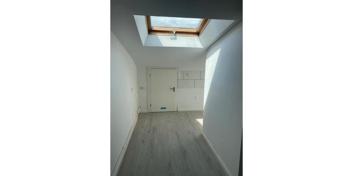 Dachgeschoßwohnung Gelnhausen - 1 Zimmer, 45 m&sup2;, 700&euro; | Angebot:26473328