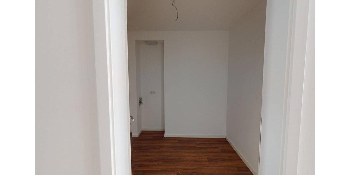 Etagenwohnung Friedrichsdorf - 3 Zimmer, 103 m&sup2;, 1.520&euro; | Angebot:25919019