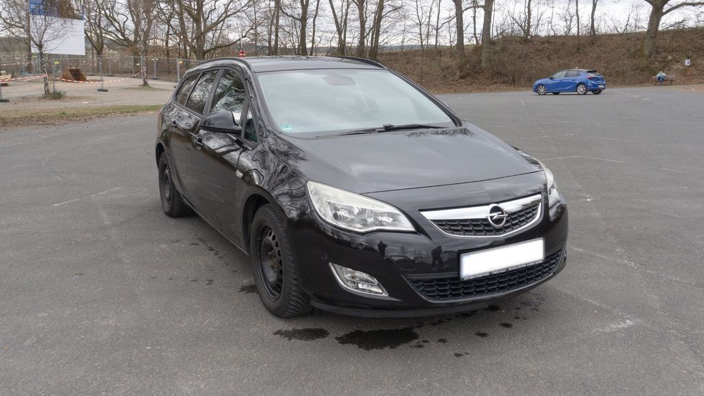 Opel Astra 129.000 km 4.900 &euro; Krombach 63829