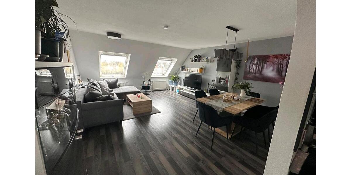 Dachgeschoßwohnung Neuberg - 3 Zimmer, 72 m&sup2;, 1.000&euro; | Angebot:25944218