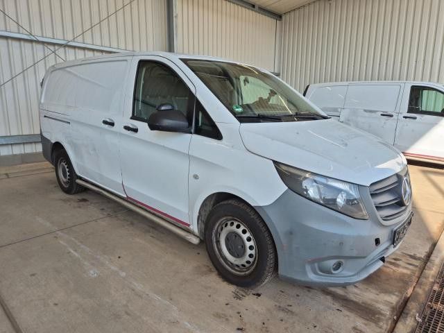 Mercedes-Benz Vito 123.000 km 12.990 &euro; Frankfurt am Main 65933