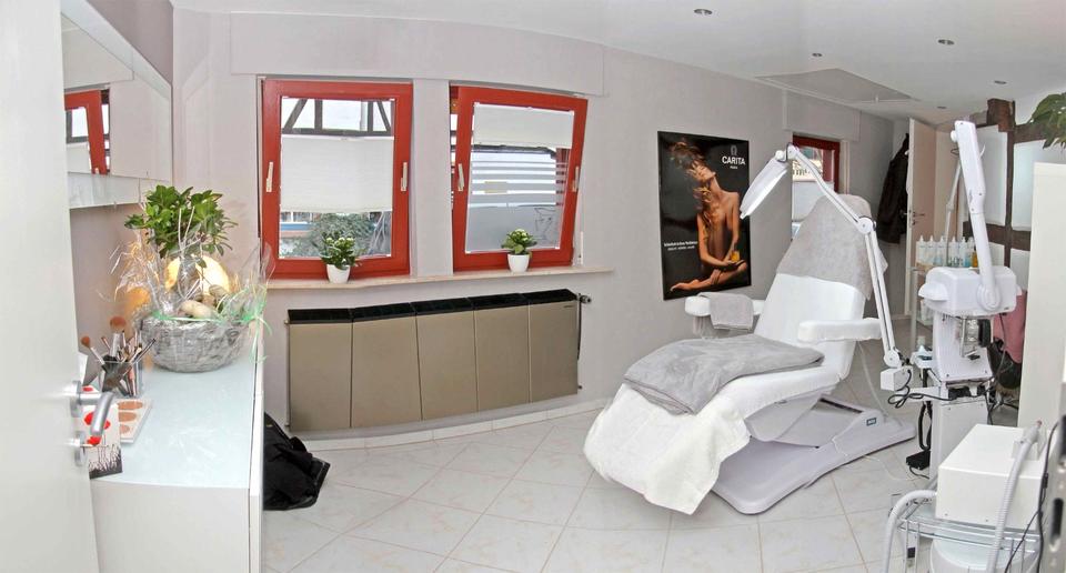 Einfamilienhaus Neu-Isenburg Isenburg - 9 Zimmer, 225 m&sup2;, 959.000&euro; | Angebot:26020507