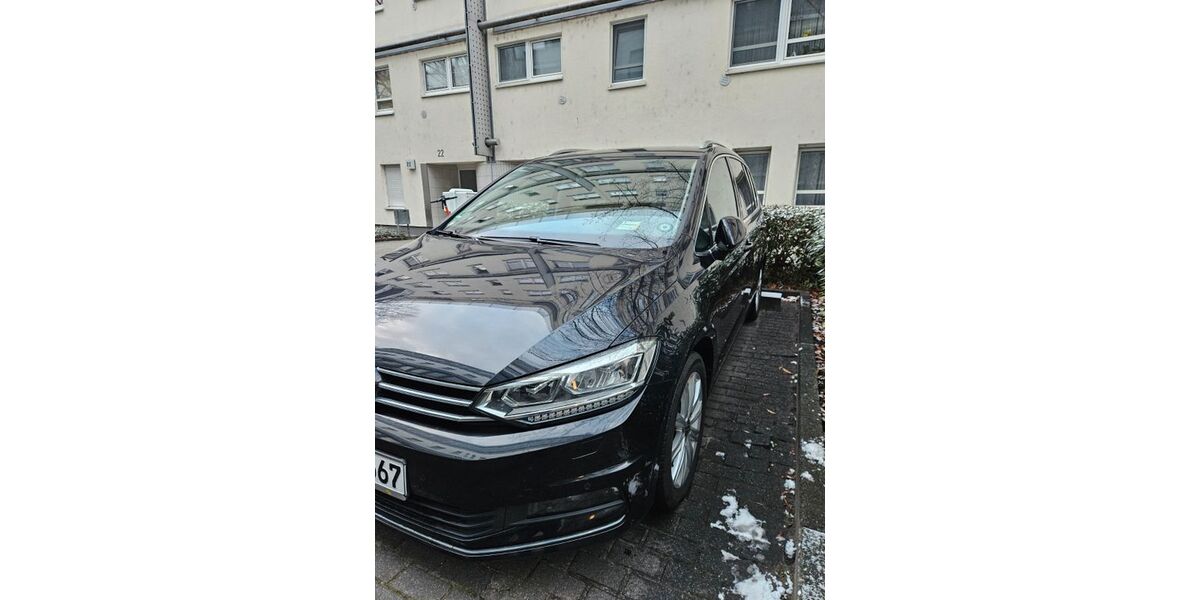 VW Touran 95.750 km 20.900 &euro; Frankfurt am Main 60326