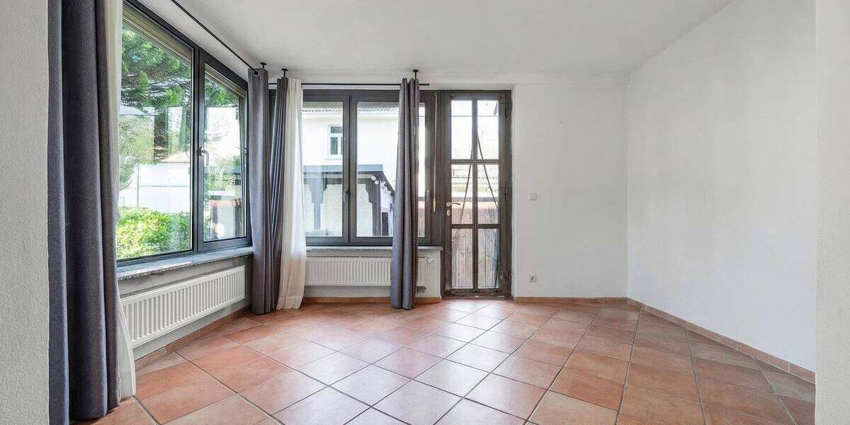 Mehrfamilienhaus, Wohnhaus Offenbach am Main Buchrain - 8 Zimmer, 170 m&sup2;, 580.000&euro; | Angebot:26128232