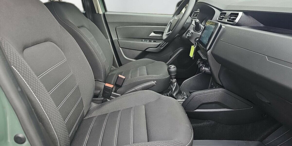 Dacia Duster II Express+ Insp.+TÜV+ NEU+ 15445.- NETTO 13.947 km 18.380 &euro; Schwalbach/Taunus 65824