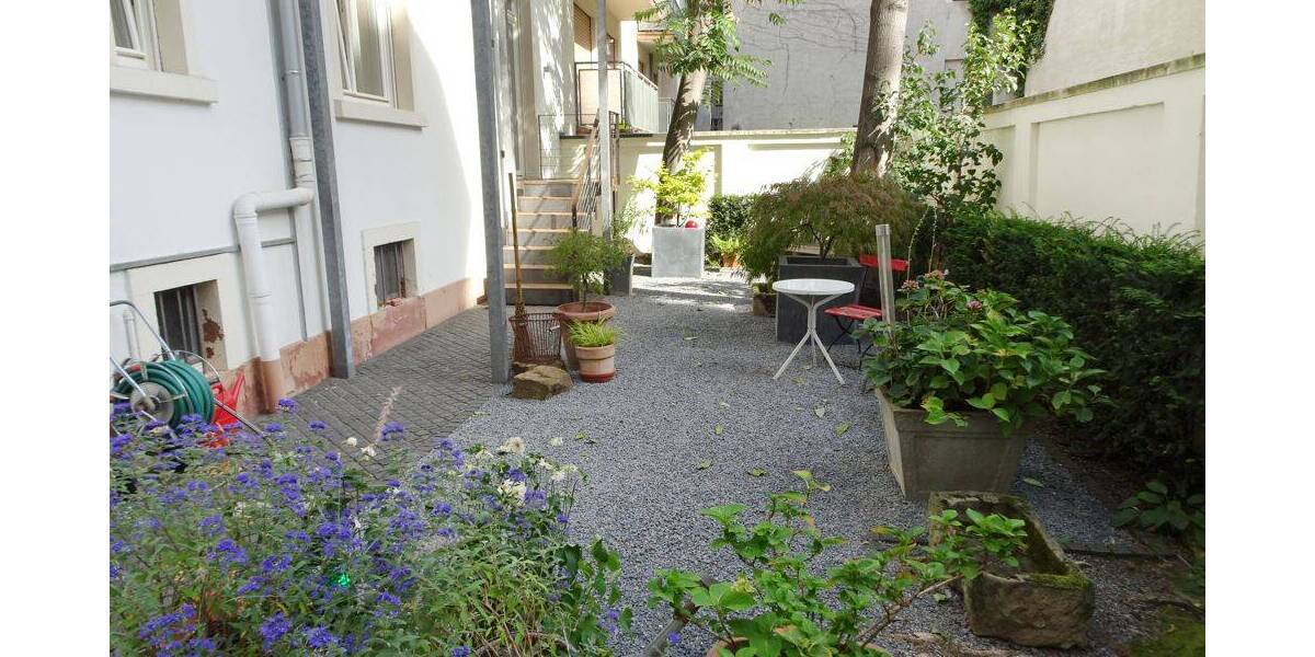 Etagenwohnung Frankfurt am Main Westend-Süd - 3 Zimmer, 144 m&sup2;, 3.100&euro; | Angebot:26891389