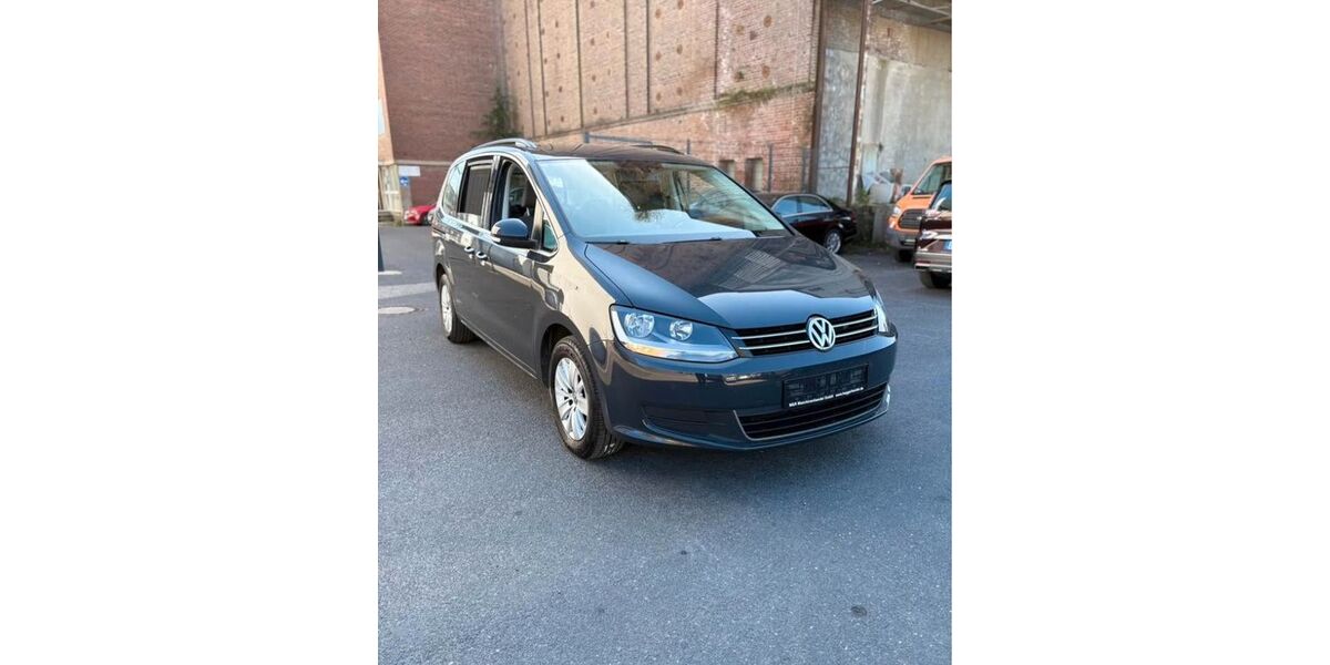 VW Sharan 227.000 km 7.000 &euro; offenbach 63069