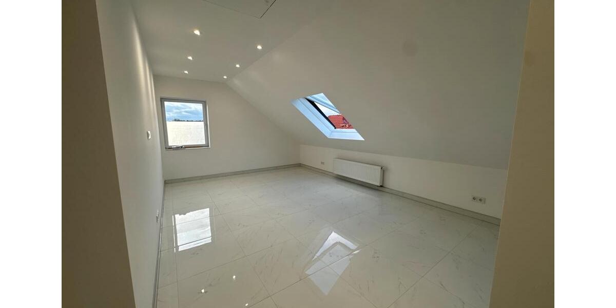 Dachgeschoßwohnung Rödermark - 2 Zimmer, 65 m&sup2;, 950&euro; | Angebot:25907769