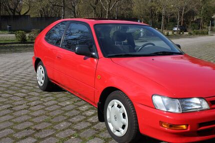 Toyota Corolla 113.000 km 2.400 &euro; Bad Vilbel 61118