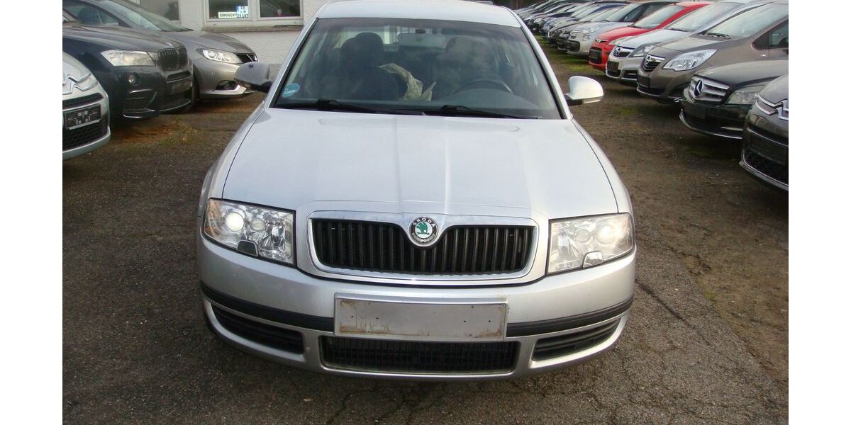 Skoda Superb 261.000 km 1.250 &euro; Erlensee 63526