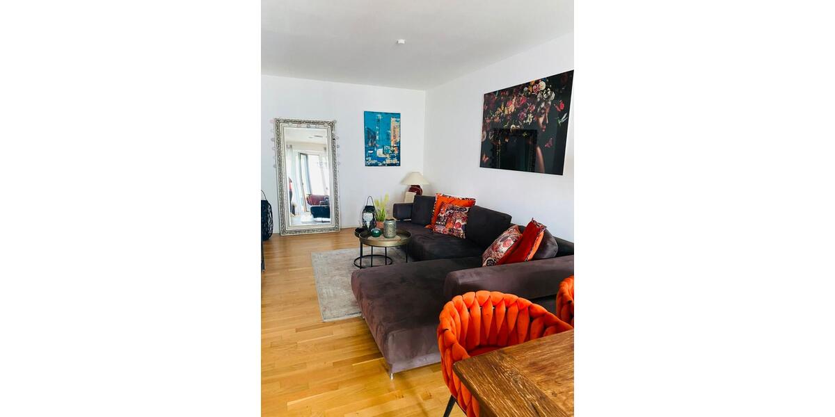 Etagenwohnung Frankfurt am Main Ostend - 3 Zimmer, 91 m&sup2;, 1.900&euro; | Angebot:26462638