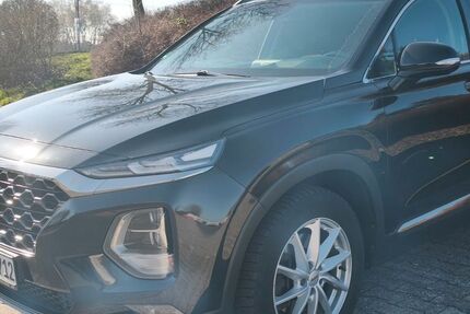 Hyundai SANTA FE 94.800 km 25.900 &euro; Mühlheim am Main 63165