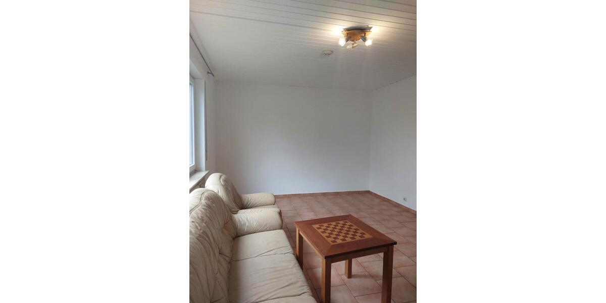Erdgeschoßwohnung Ranstadt - 1 Zimmer, 26 m&sup2;, 500&euro; | Angebot:26692344