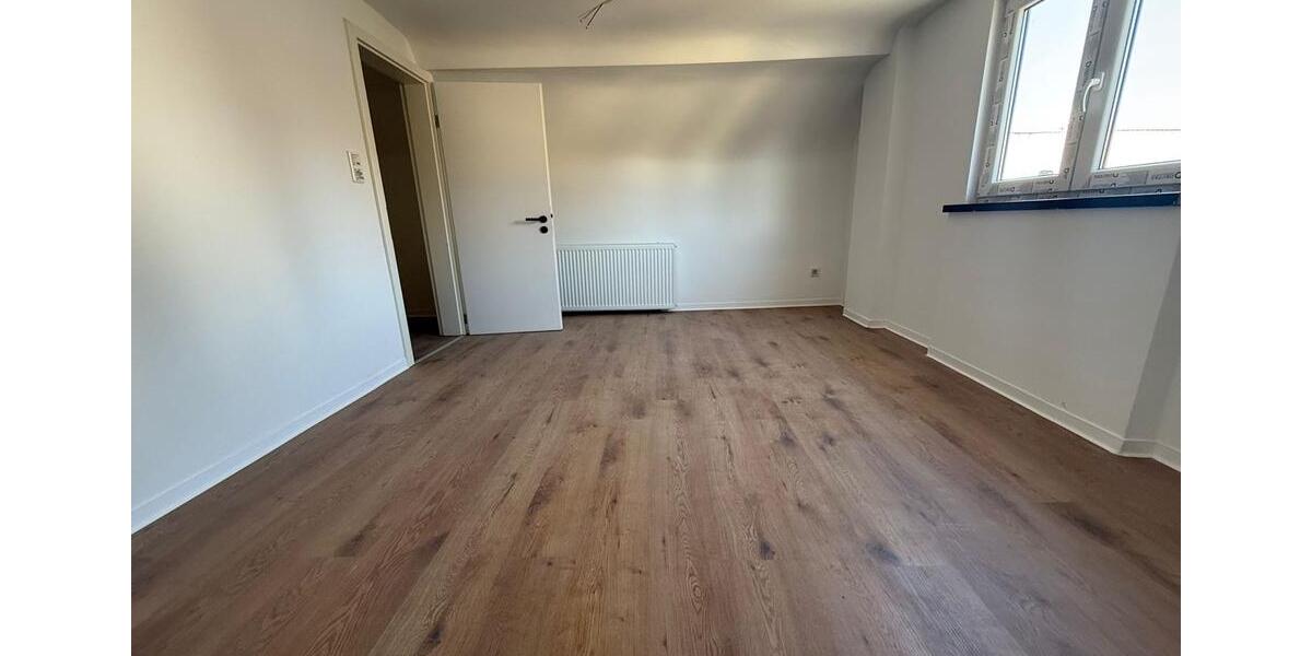 Einfamilienhaus Mühlheim am Main - 4 Zimmer, 120 m&sup2;, 1.500&euro; | Angebot:26372773