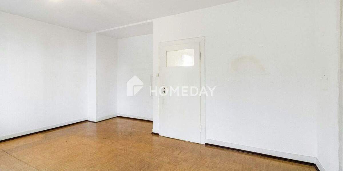Reihenmittelhaus Frankfurt am Main Ginnheim - 8 Zimmer, 118 m&sup2;, 599.000&euro; | Angebot:25732761