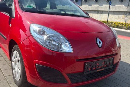 Renault Twingo 99.800 km 3.990 &euro; Bad Vilbel - Frankfurt am Main 61118