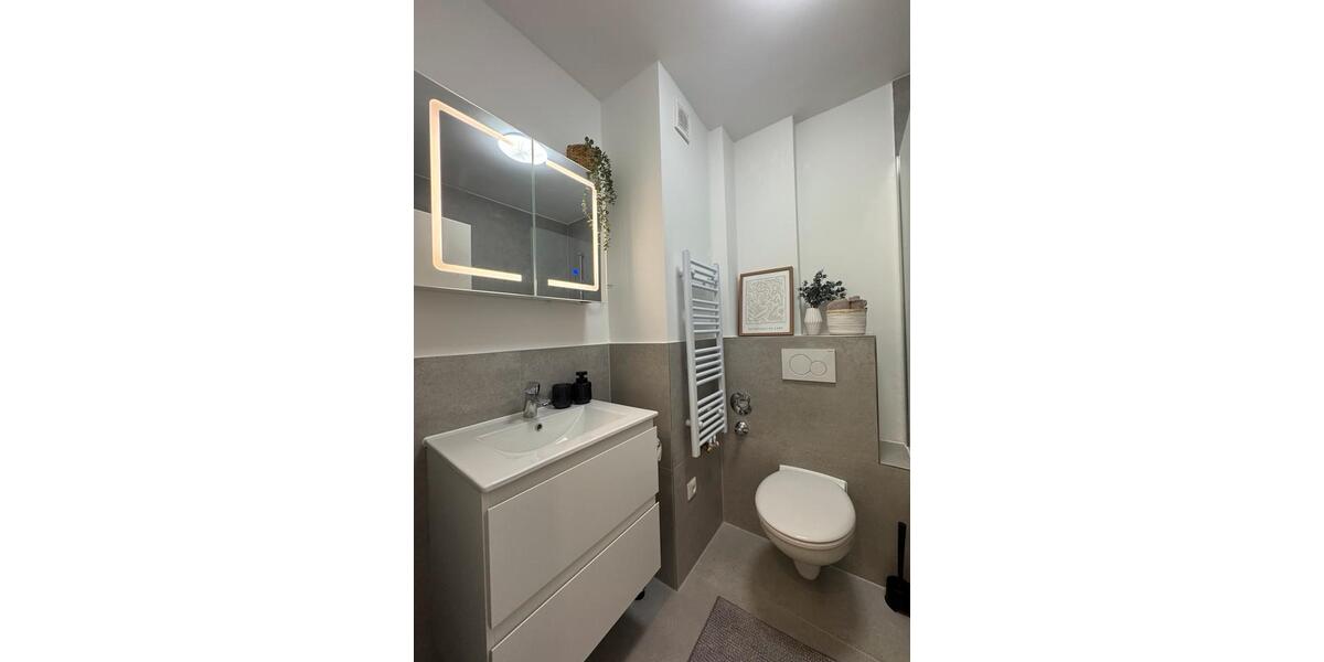 Etagenwohnung Maintal - 1.5 Zimmer, 35 m&sup2;, 1.250&euro; | Angebot:26007443