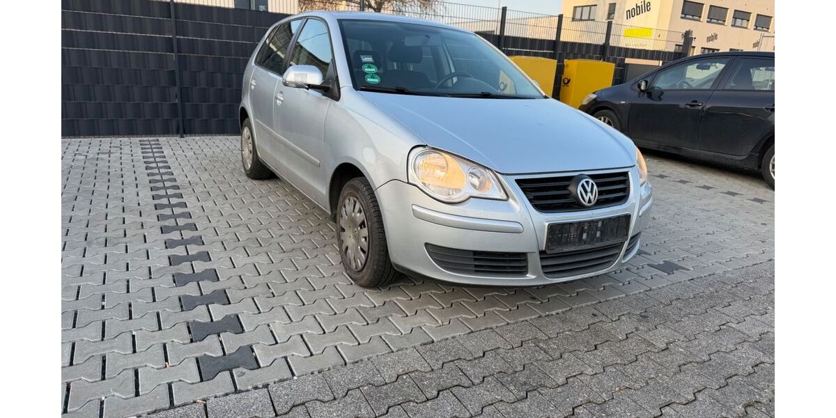 VW Polo 188.000 km 699 &euro; Frankfurt am main 60386