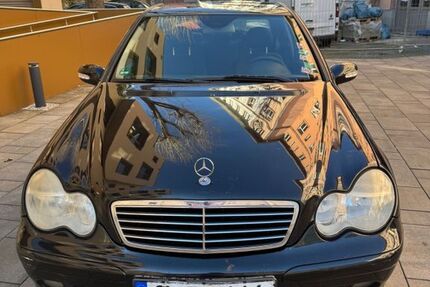Mercedes-Benz C 220 336.800 km 2.900 &euro; Frankfurt am Main 60594